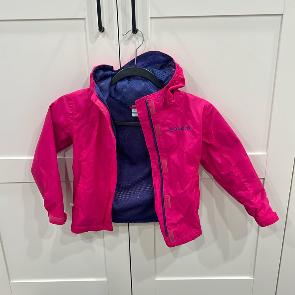 Columbia rain jacket